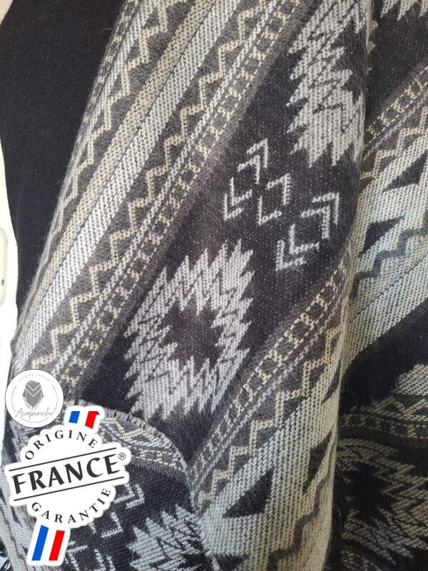 Étole noire Tissée en France Motifs ethniques – Douceur et originalité – Image 2